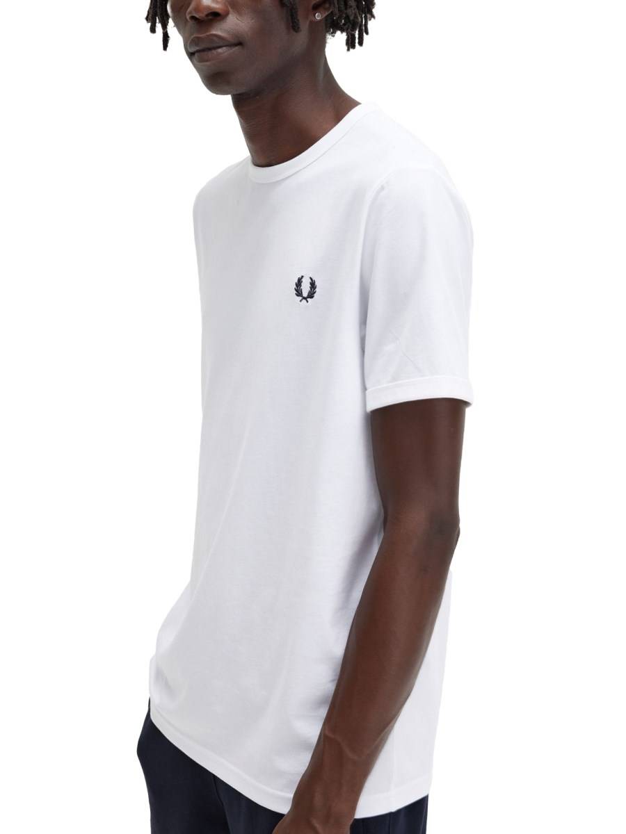 FRED PERRY T-SHIRT CON LOGO
