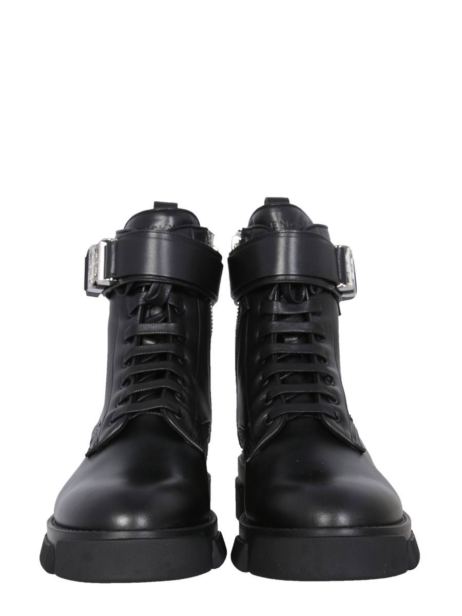 GIVENCHY STIVALE TERRA IN PELLE CON FIBBIA 4G
