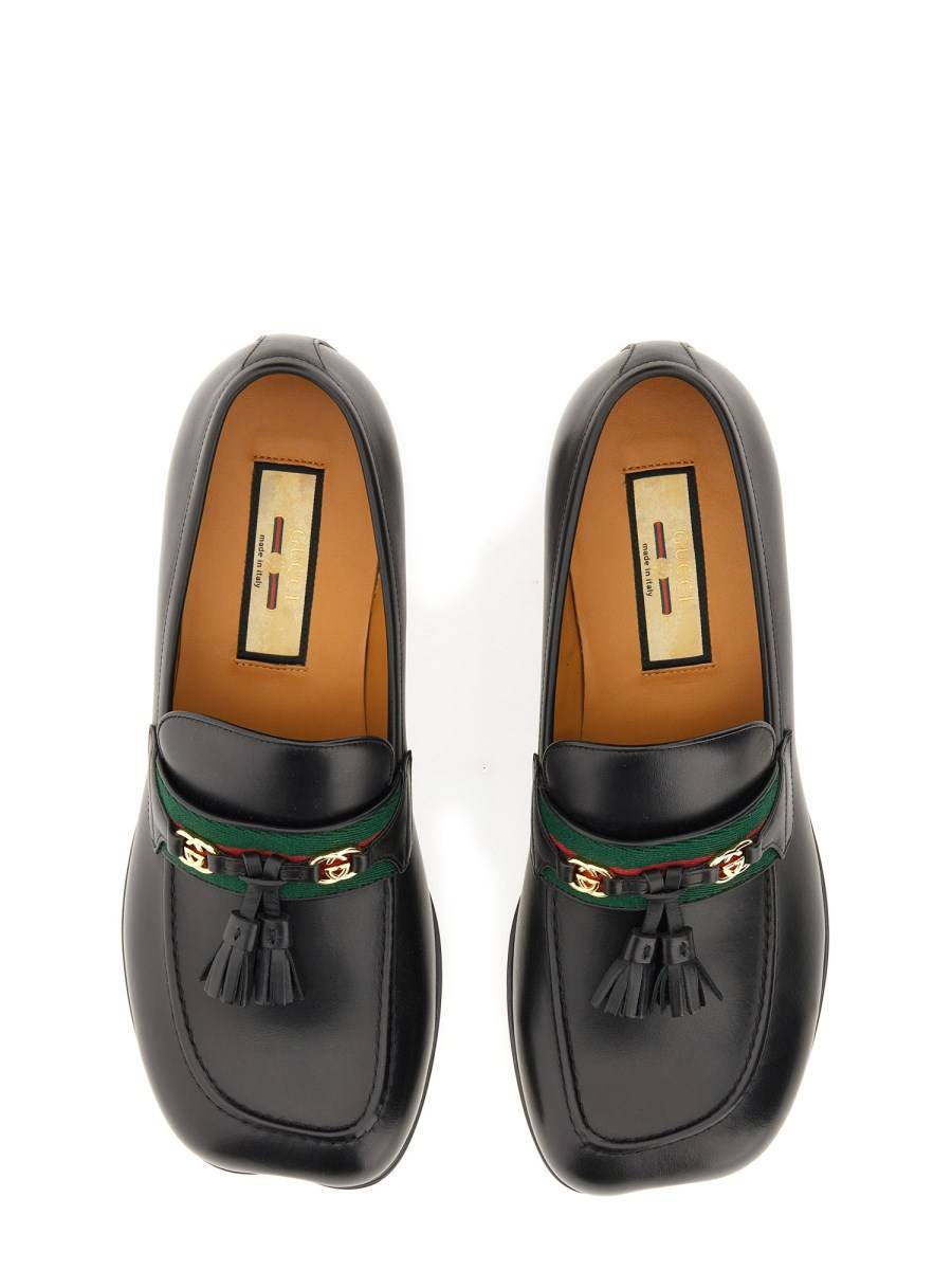 GUCCI MOCASSINO UOMO IN PELLE CON NAPPINE
