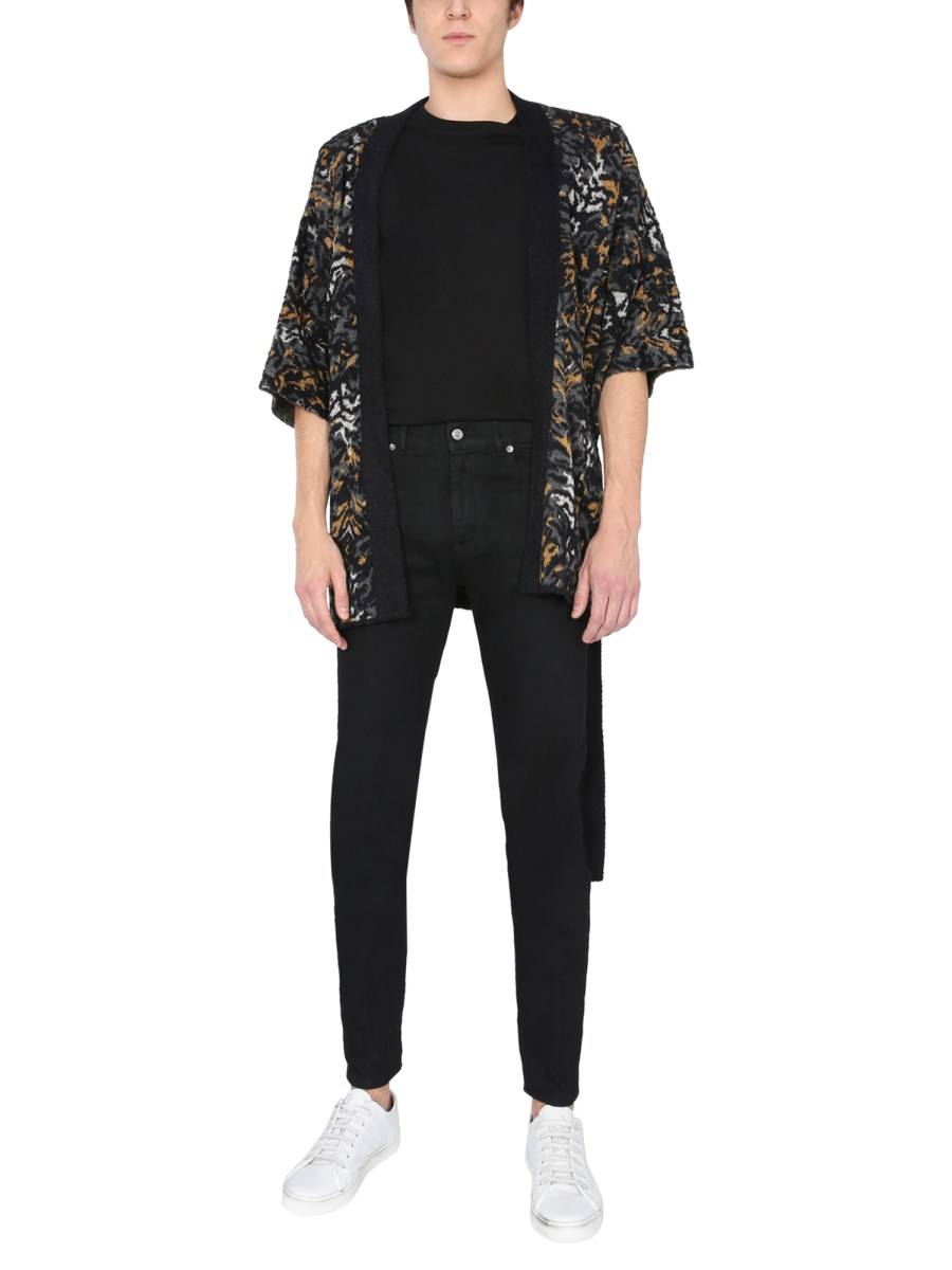 SAINT LAURENT KIMONO LAVORATO IN MAGLIA JACQUARD CON MOTIVO TIGRE ASTRATTA