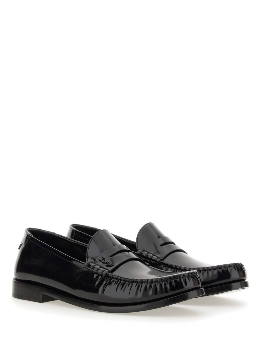 SAINT LAURENT MOCASSINO MONOGRAM IN PELLE VERNICIATA