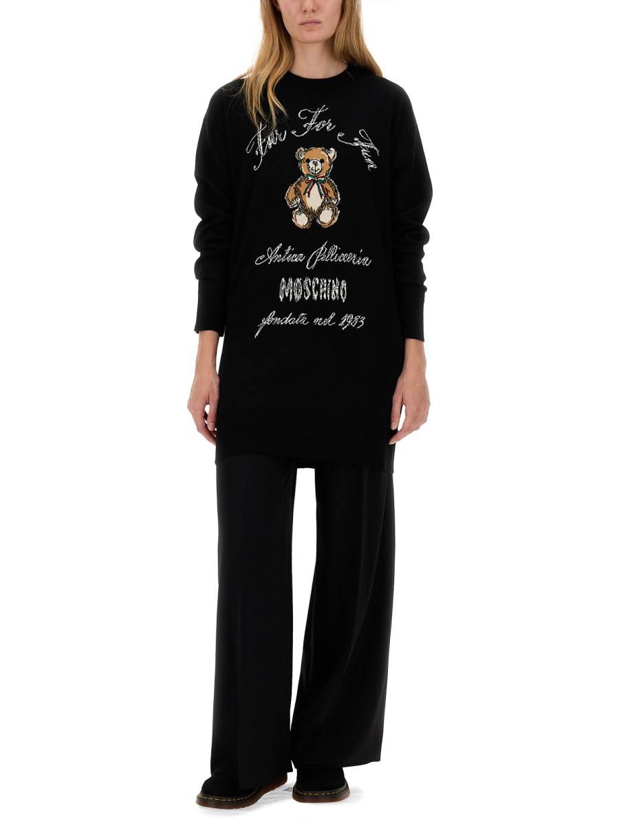 MOSCHINO ABITO IN MAGLIA CON LOGO