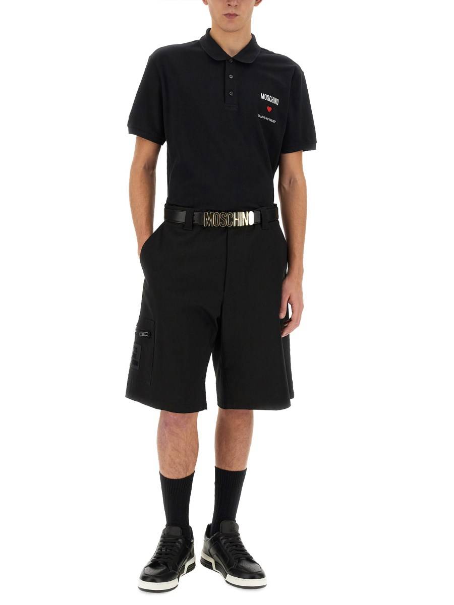 MOSCHINO POLO CON LOGO