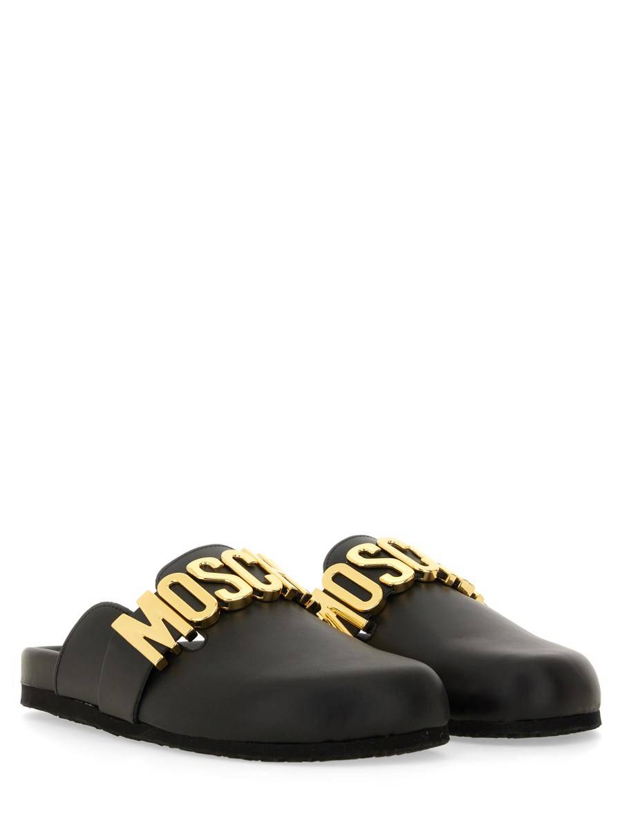MOSCHINO SANDALO CON LOGO