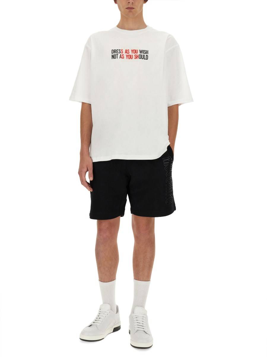 MOSCHINO T-SHIRT CON LOGO