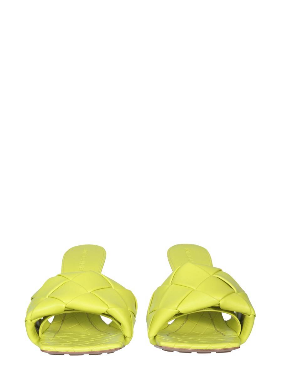 BOTTEGA VENETA MULE LIDO IN PELLE CON MOTIVO INTRECCIATO