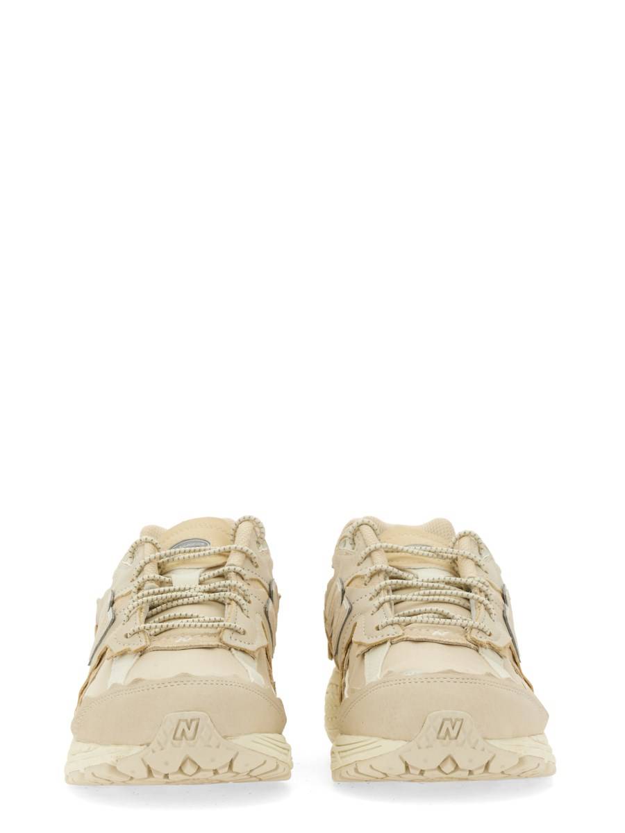 NEW BALANCE SNEAKER "2002RD" IN PELLE