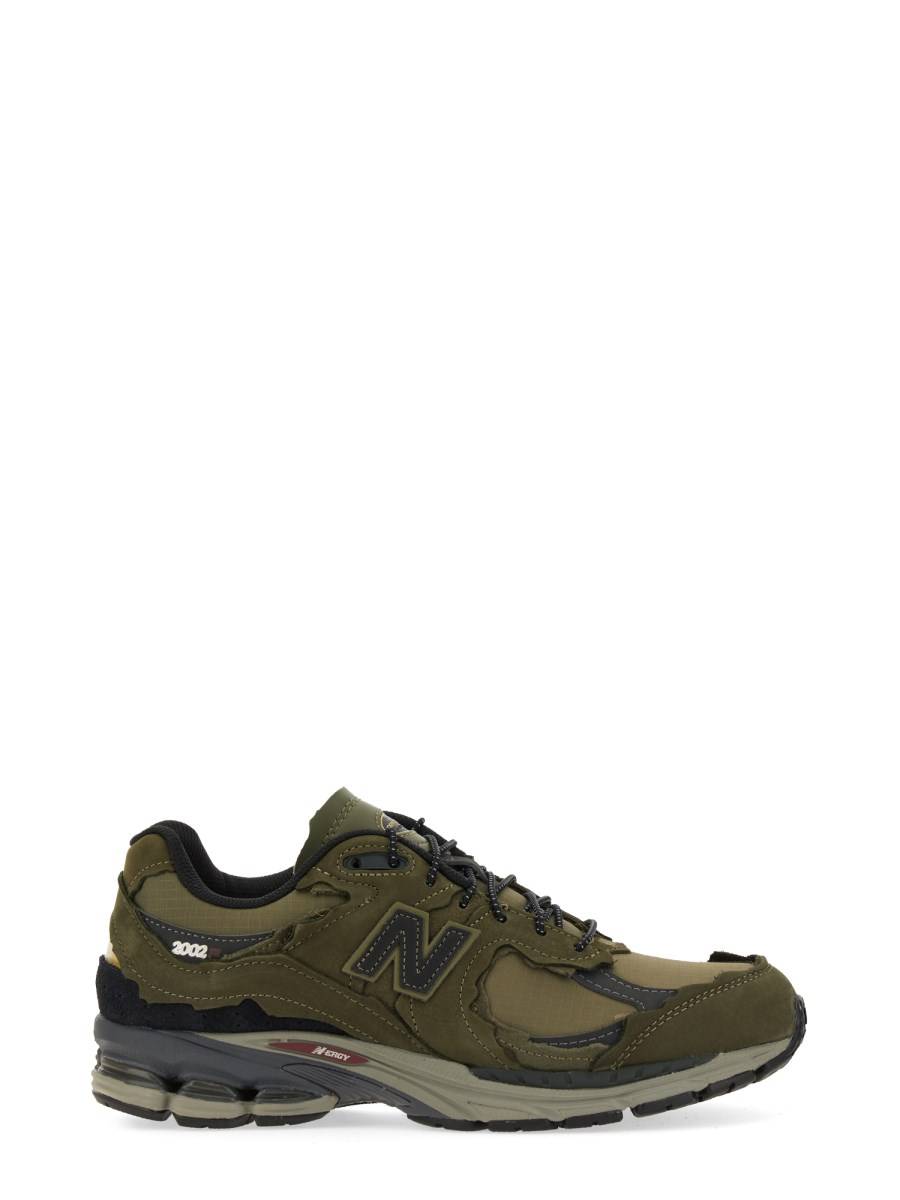 NEW BALANCE SNEAKER 2002RD IN PELLE NABUK