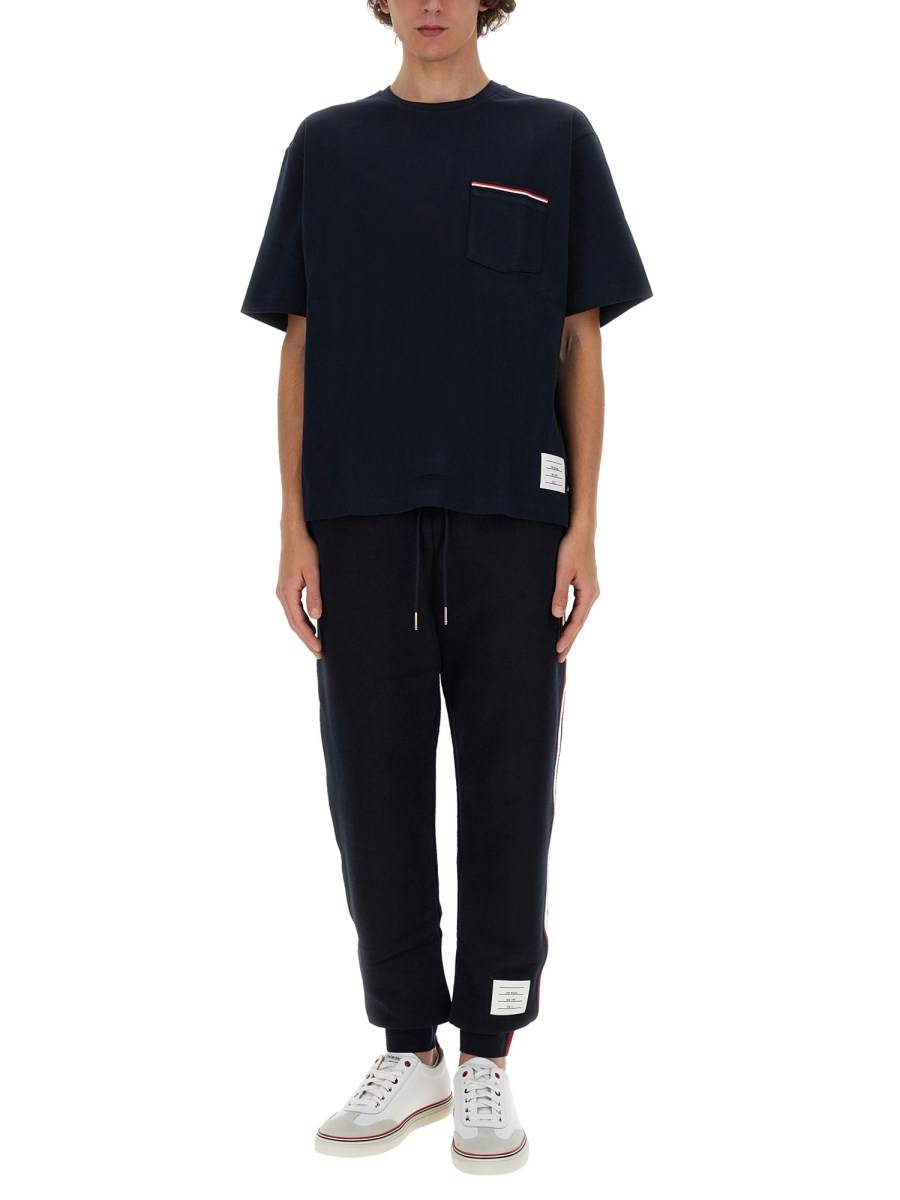 THOM BROWNE PANTALONE JOGGING IN COTONE CON RWB STRIPE