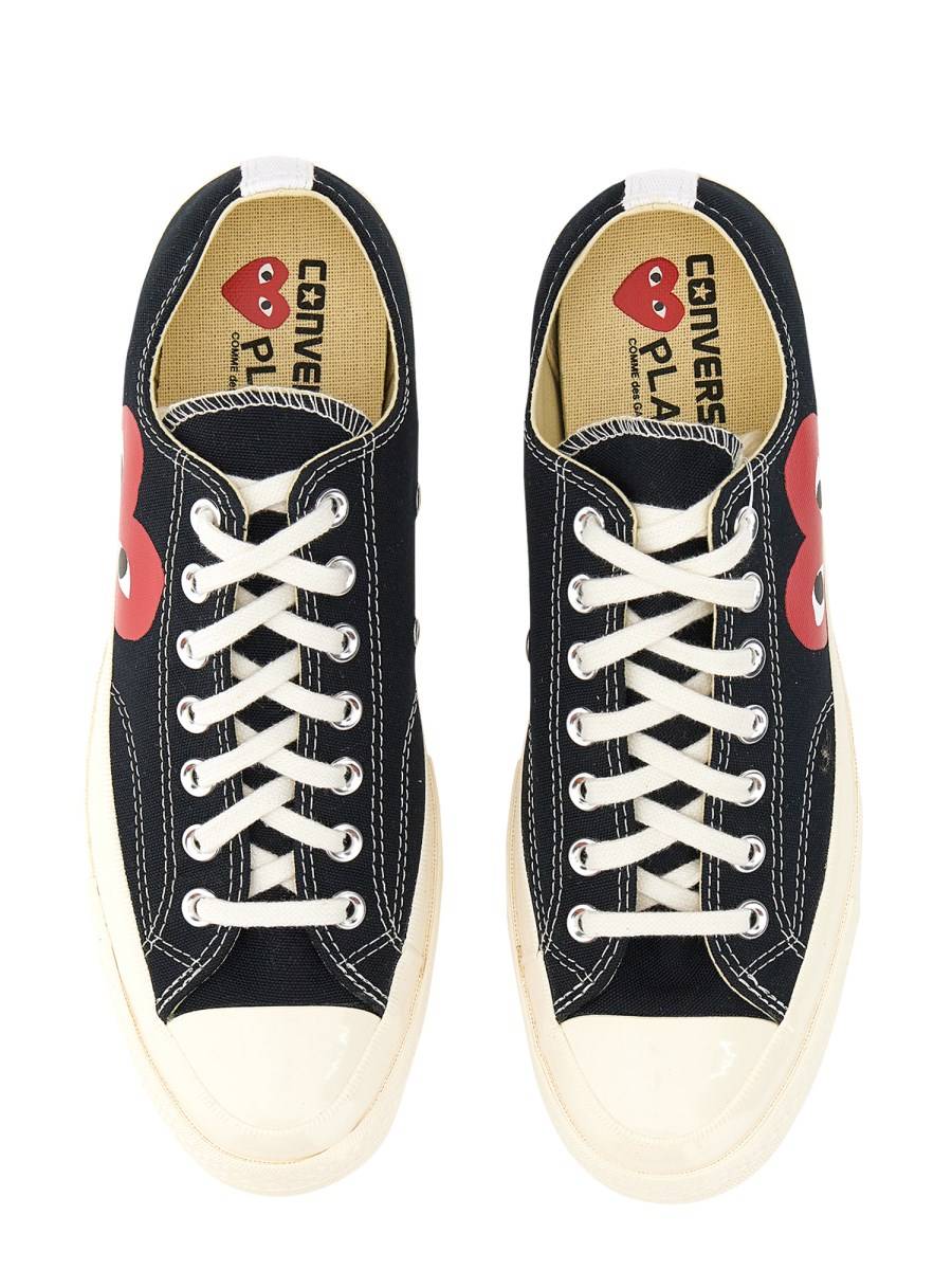 COMME DES GARCONS PLAY CONVERSE SNEAKER BASSA CHUCK 70 IN TELA CON STAMPA HEART