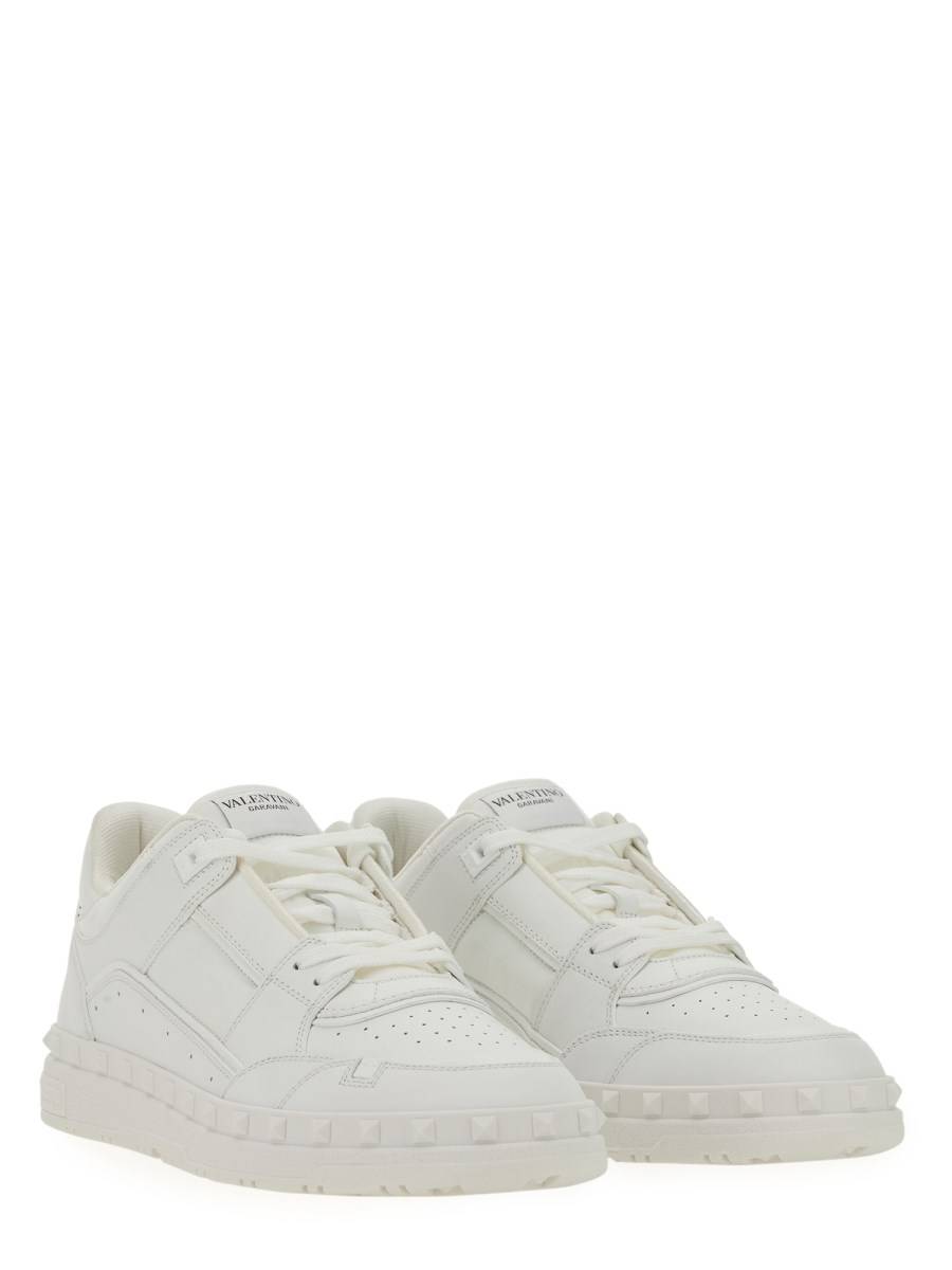 VALENTINO GARAVANI SNEAKER LOW TOP FREEDOTS IN PELLE
