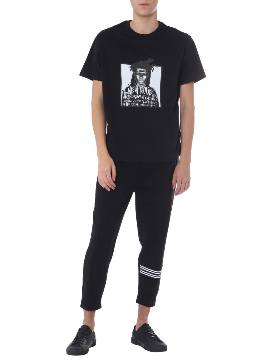 NEIL BARRETT T-SHIRT GIROCOLLO IN COTONE CON STAMPA