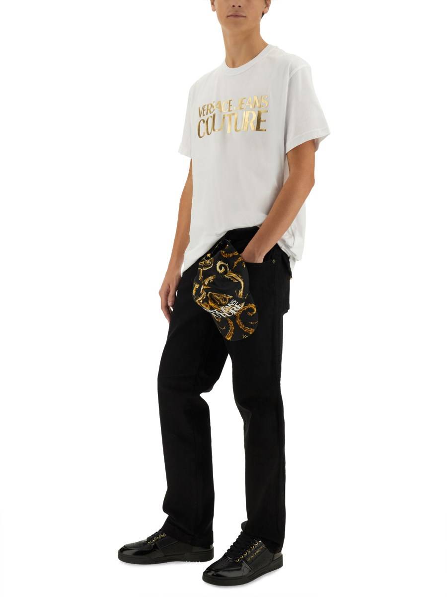 VERSACE JEANS COUTURE T-SHIRT IN JERSEY DI COTONE CON STAMPA LOGO