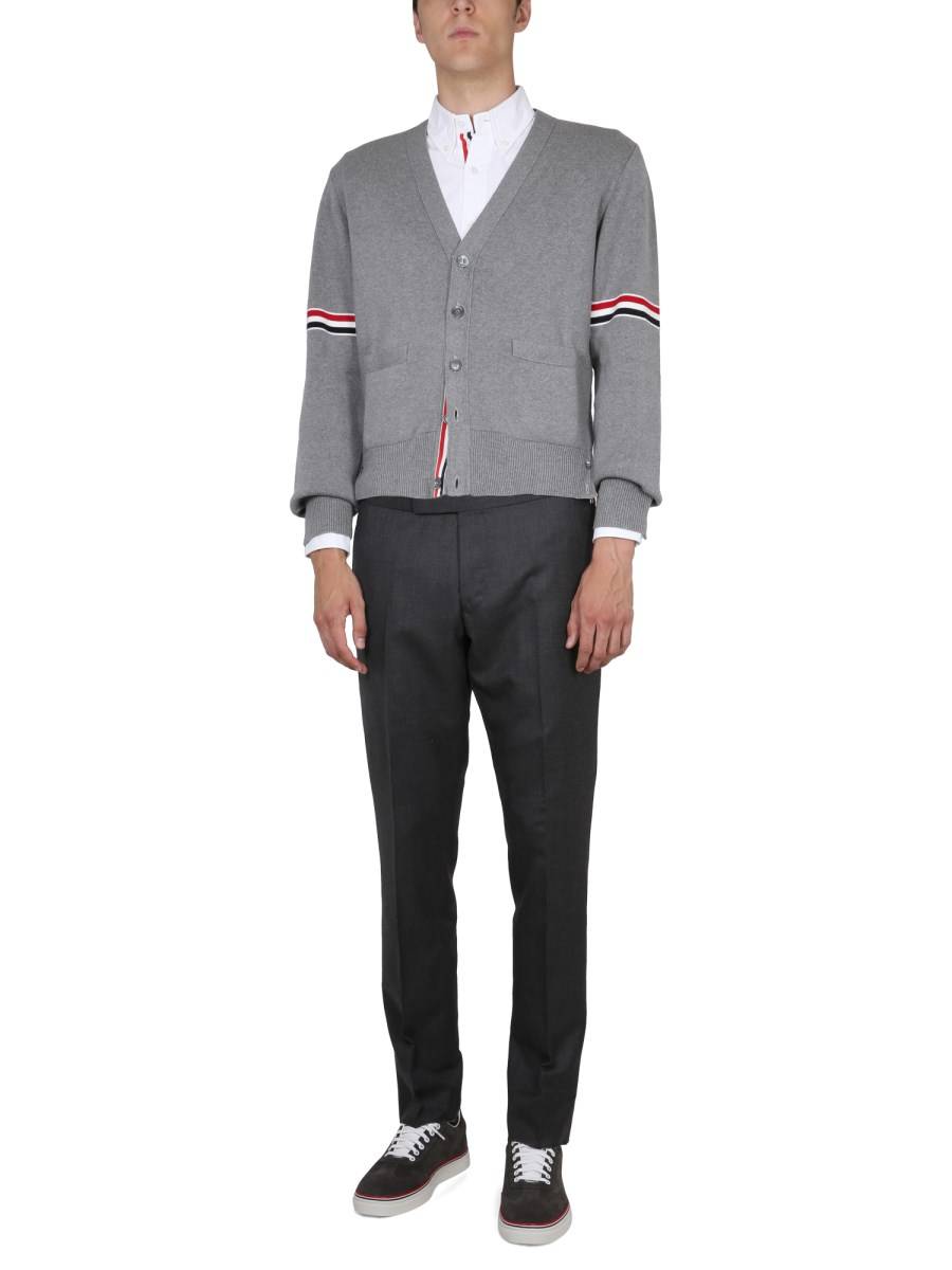 THOM BROWNE CARDIGAN IN COTONE CON SCOLLO A V