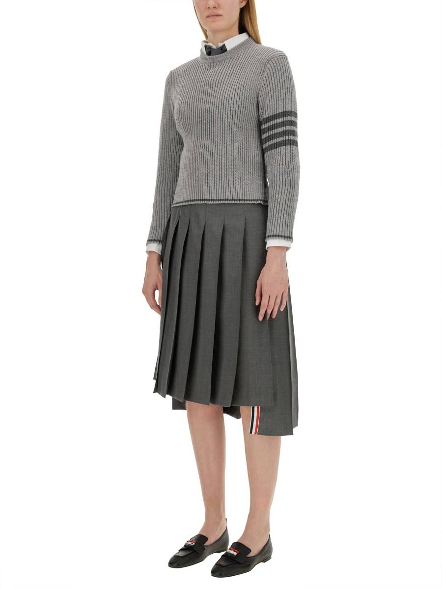 THOM BROWNE MAGLIA CROPPED IN LANA