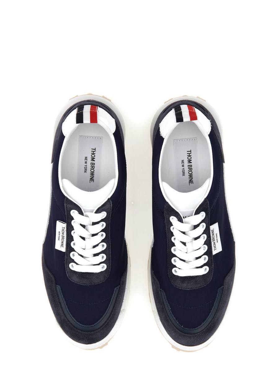 THOM BROWNE SNEAKER IN PELLE CON LOGO