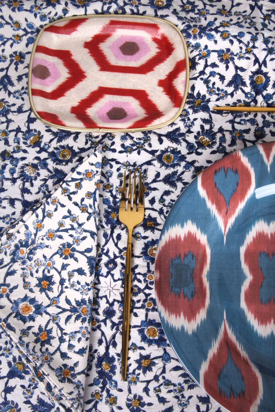LES-OTTOMANS VASSOIO PICCOLO SANDWICH CON STAMPA IKAT