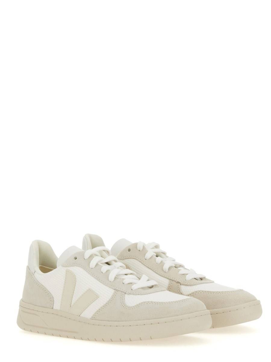 VEJA SNEAKER V-10 IN PELLE