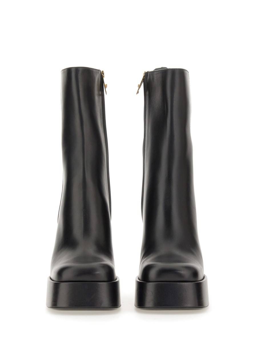 VERSACE STIVALE IN PELLE CON PLATFORM AEVITAS