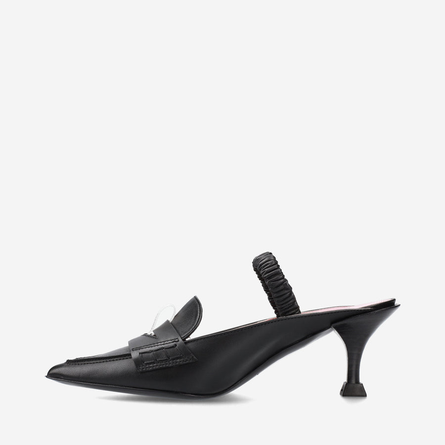 Premiata Décolleté Slingback M6679A In Nappa