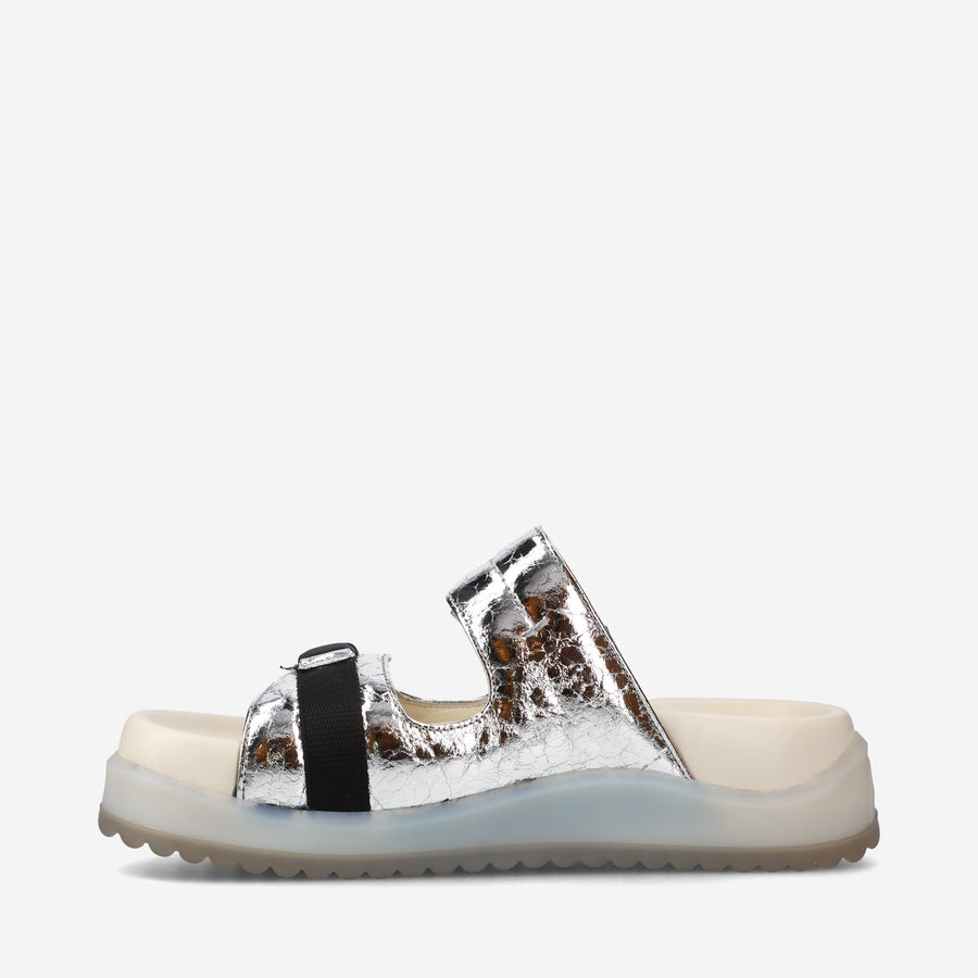 Premiata Sandali Bassi M6701A In Laminato Silver