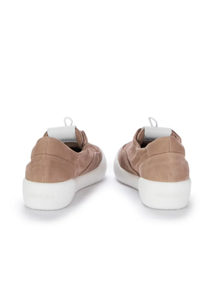 ANDIA FORA | SLIP ON NINA LAVE TAUPE MARRONE