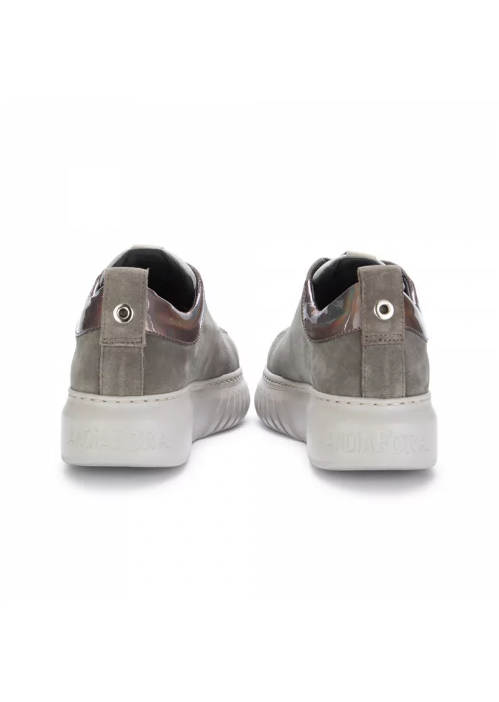 ANDIA FORA | SNEAKERS PLATFORM TOMAIA SCAMOSCIATA GRIGIO