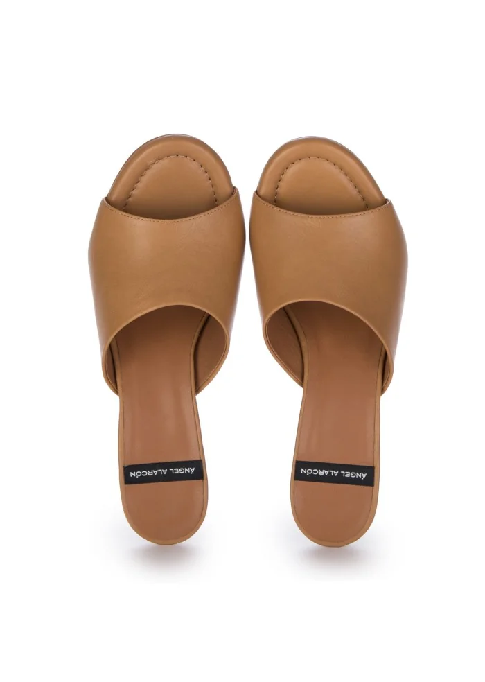 ÀNGEL ALARCÒN | SANDALI CON TACCO KADY MARRONE