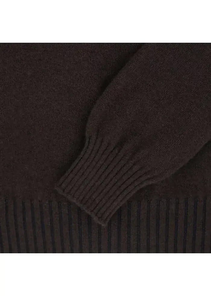 JURTA | MAGLIONE GOVA LANA MERINO MARRONE SCURO