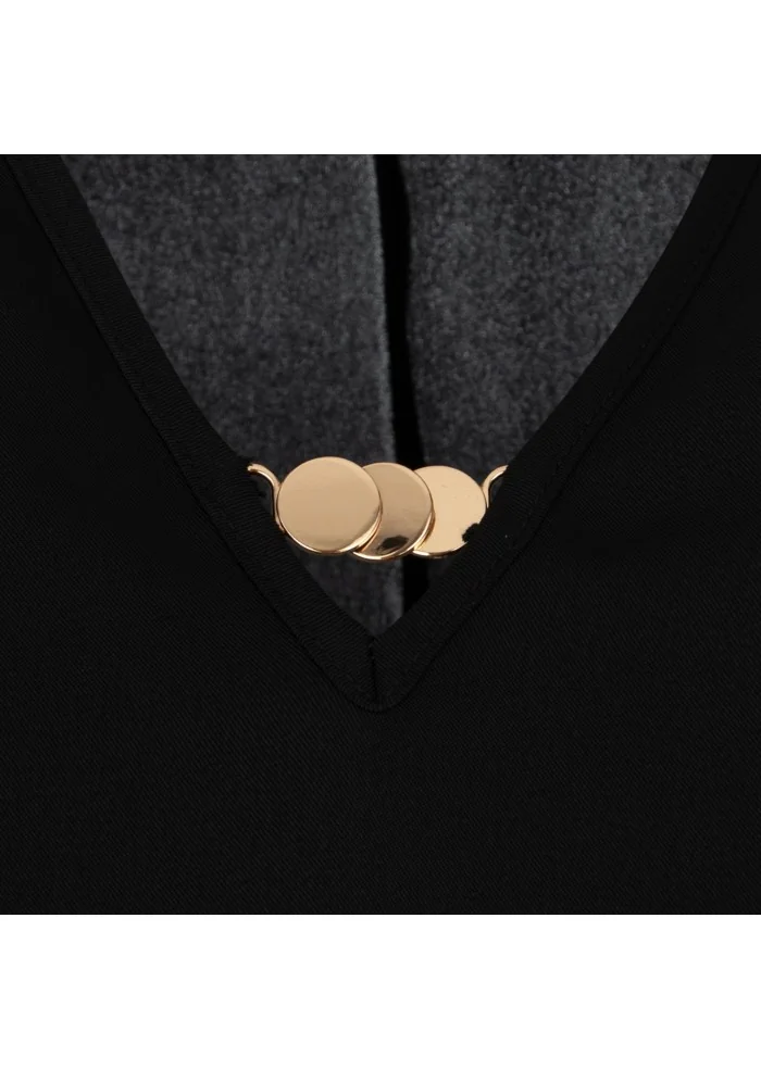 KARTIKA | ABITO SCOLLO A V NERO