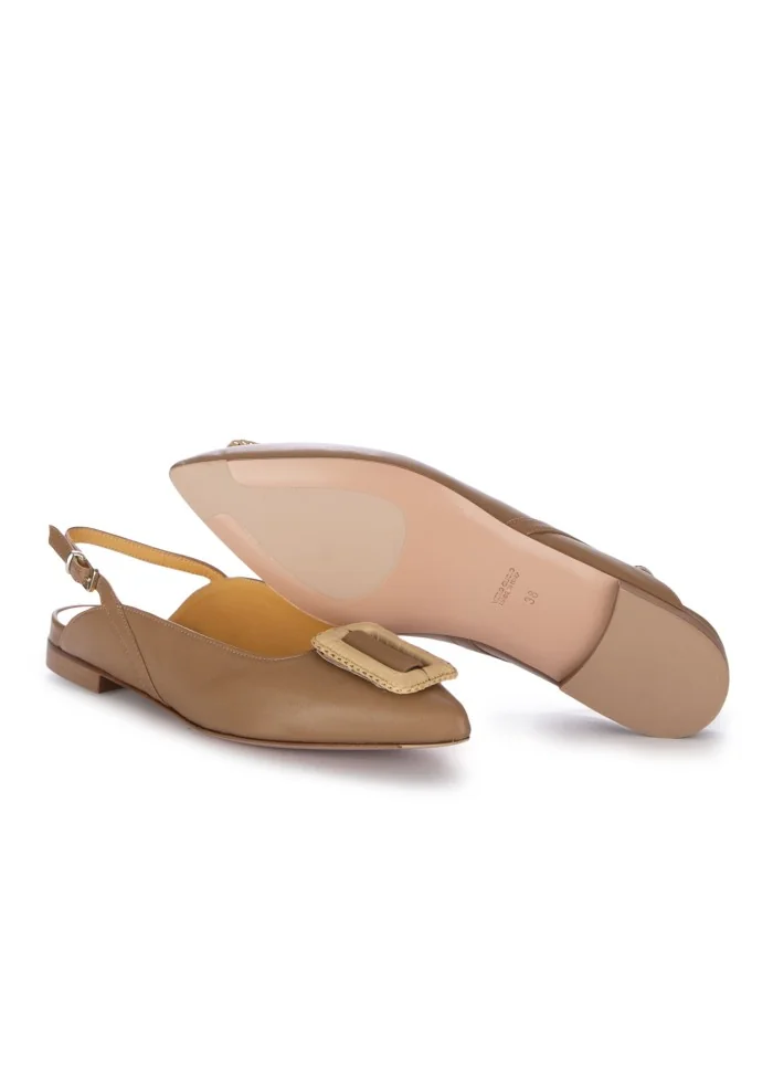 NOA | SLINGBACK CON DETTAGLIO MARRONE