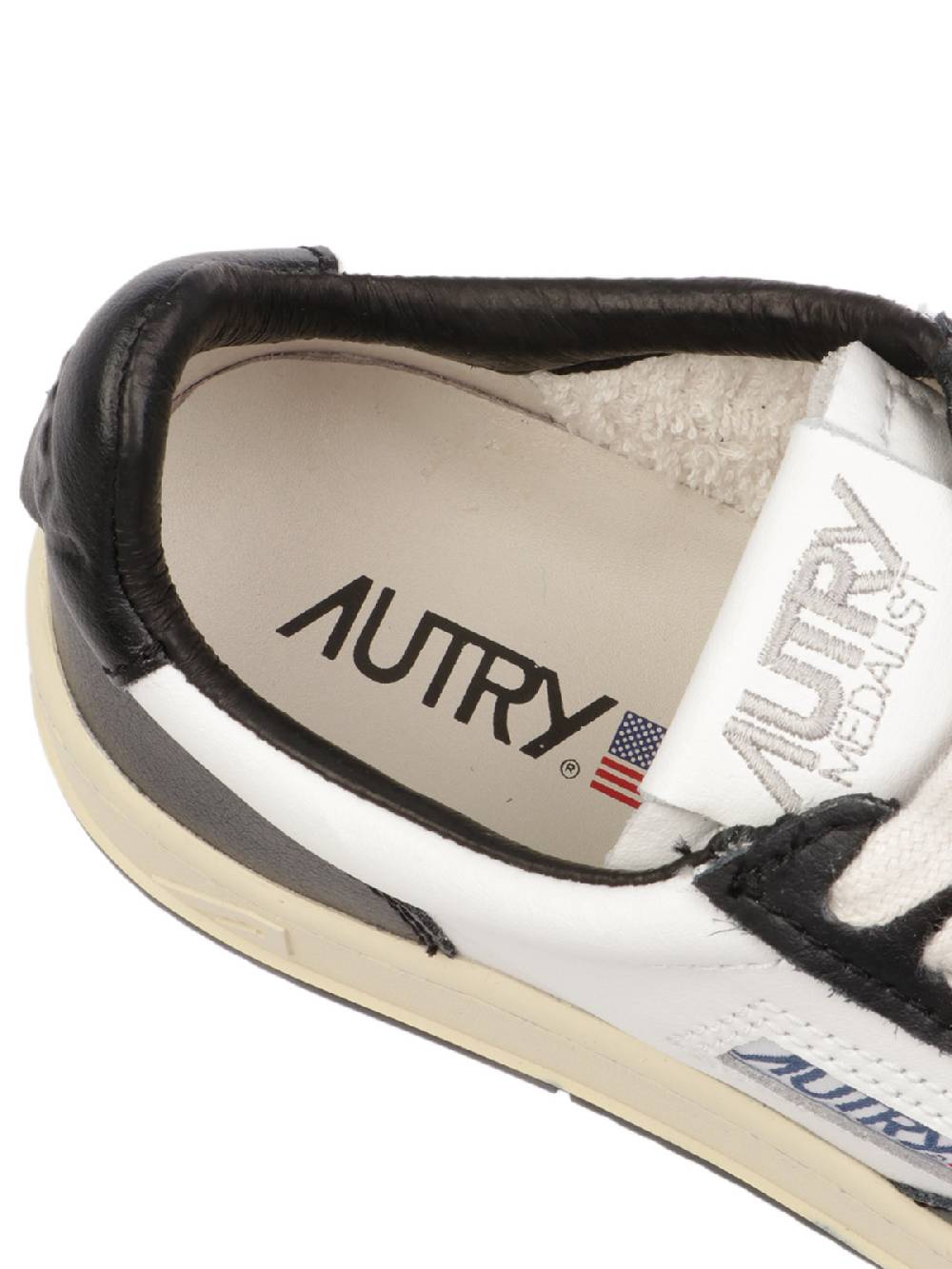 AUTRY Sneakers Donna Medalist Low In Pelle Bicolore