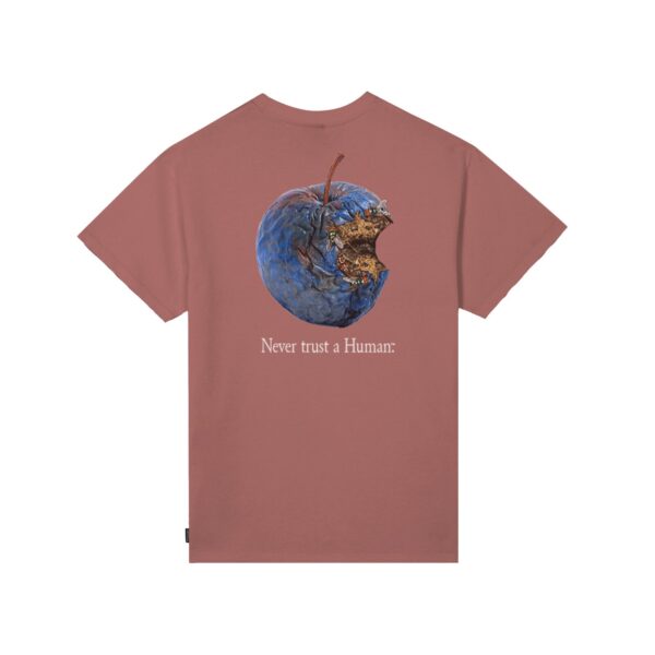 Propaganda Apple T-Shirt – Clay