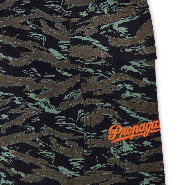 Propaganda Cargo Shorts – Tiger Camo