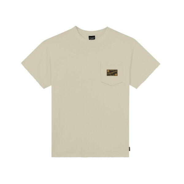 Propaganda Mantis Pocket Tee – Bone