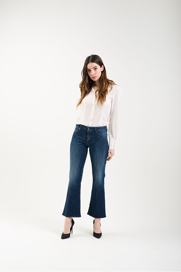 PS. Don't Forget Me SHARON 1 LOW RISE FLARE CROPPED FIT