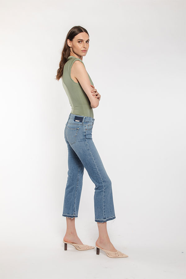 PS. Don't Forget Me SHARON LOW RISE FLARE CROPPED FIT