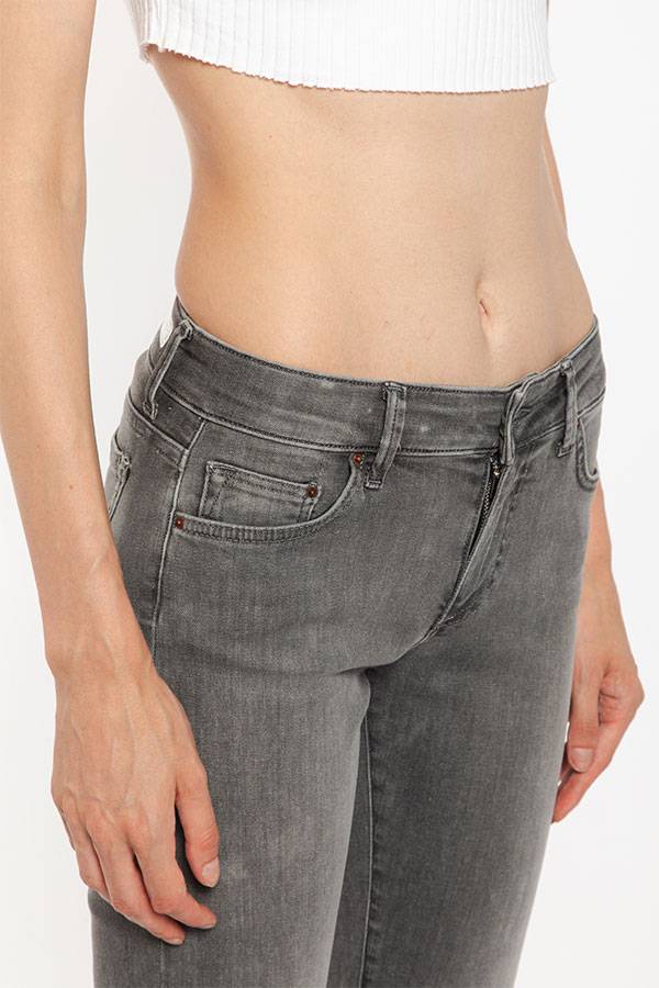 PS. Don't Forget Me SHARON LOW RISE FLARE CROPPED FIT