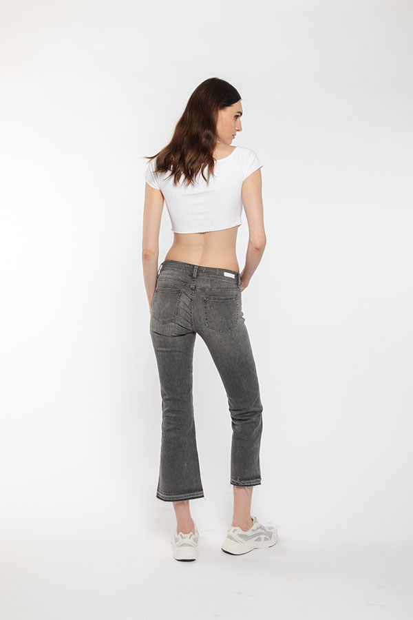 PS. Don't Forget Me SHARON LOW RISE FLARE CROPPED FIT