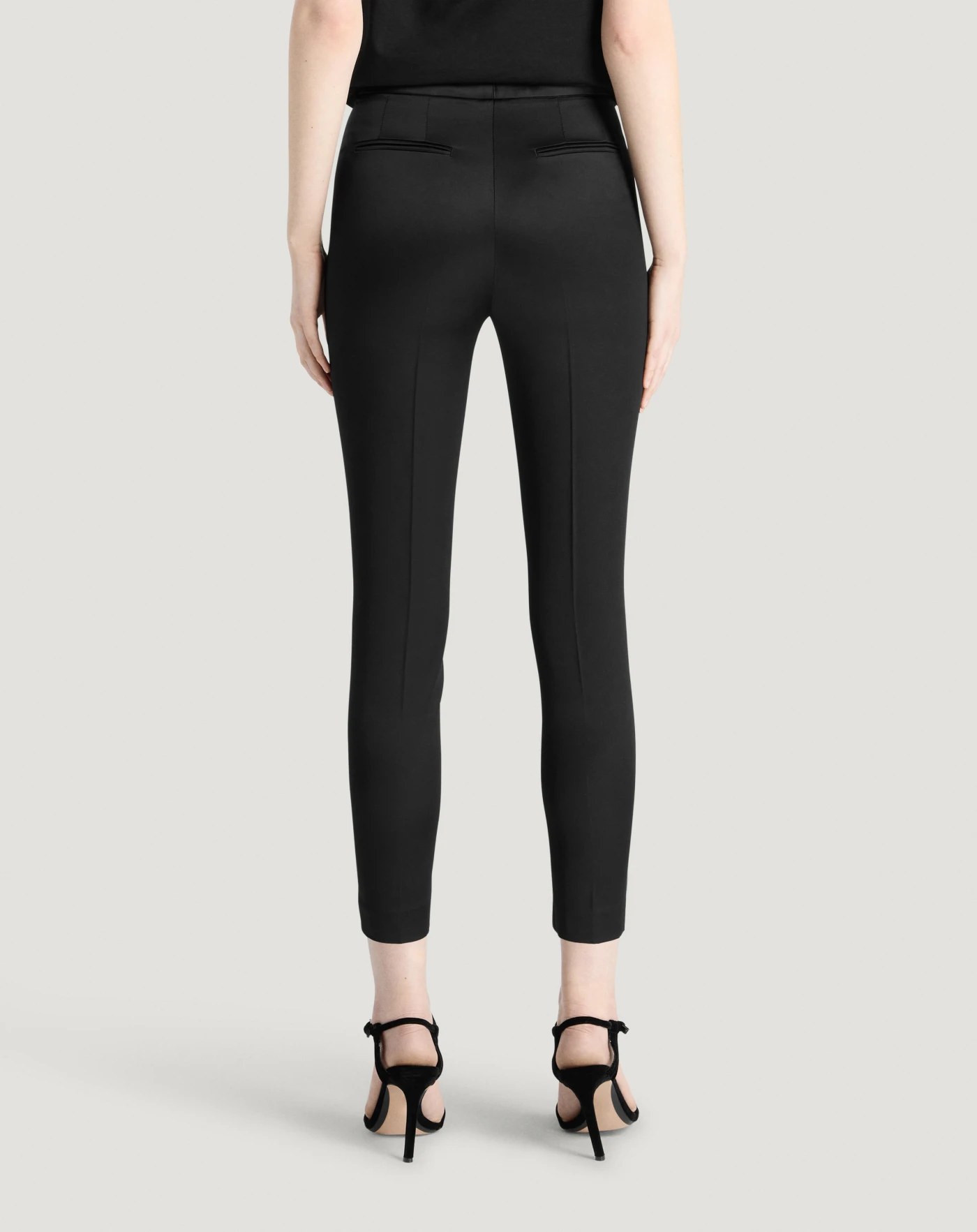 Pt Torino Pantaloni Frida In Satin Fluido