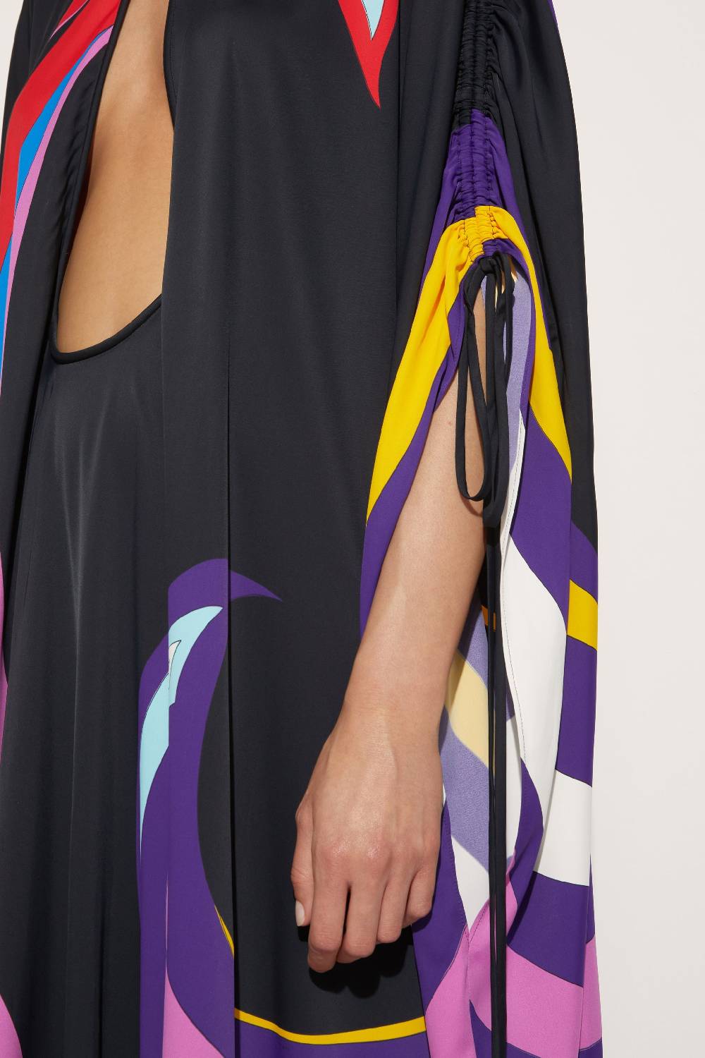 Pucci Abito Kaftano Con Stampa Cigni