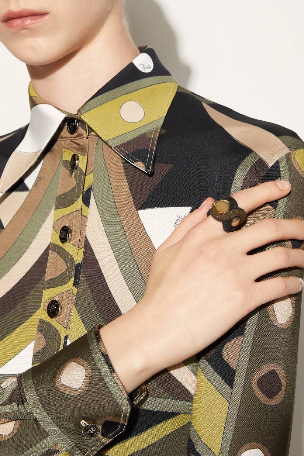 Pucci Anello Onde Chunky In Pelle Scamosciata