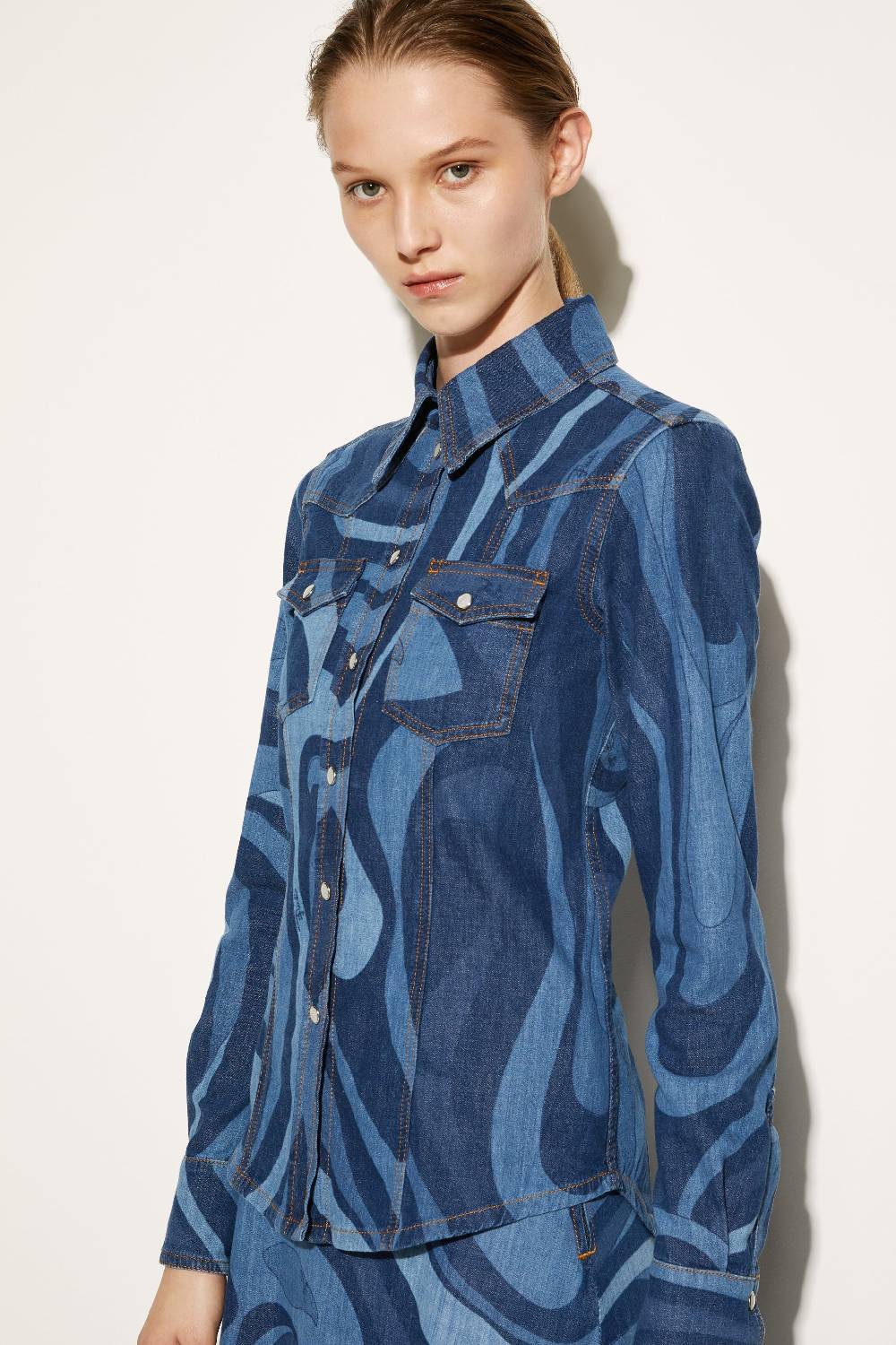 Pucci Camicia In Denim Con Stampa Marmo