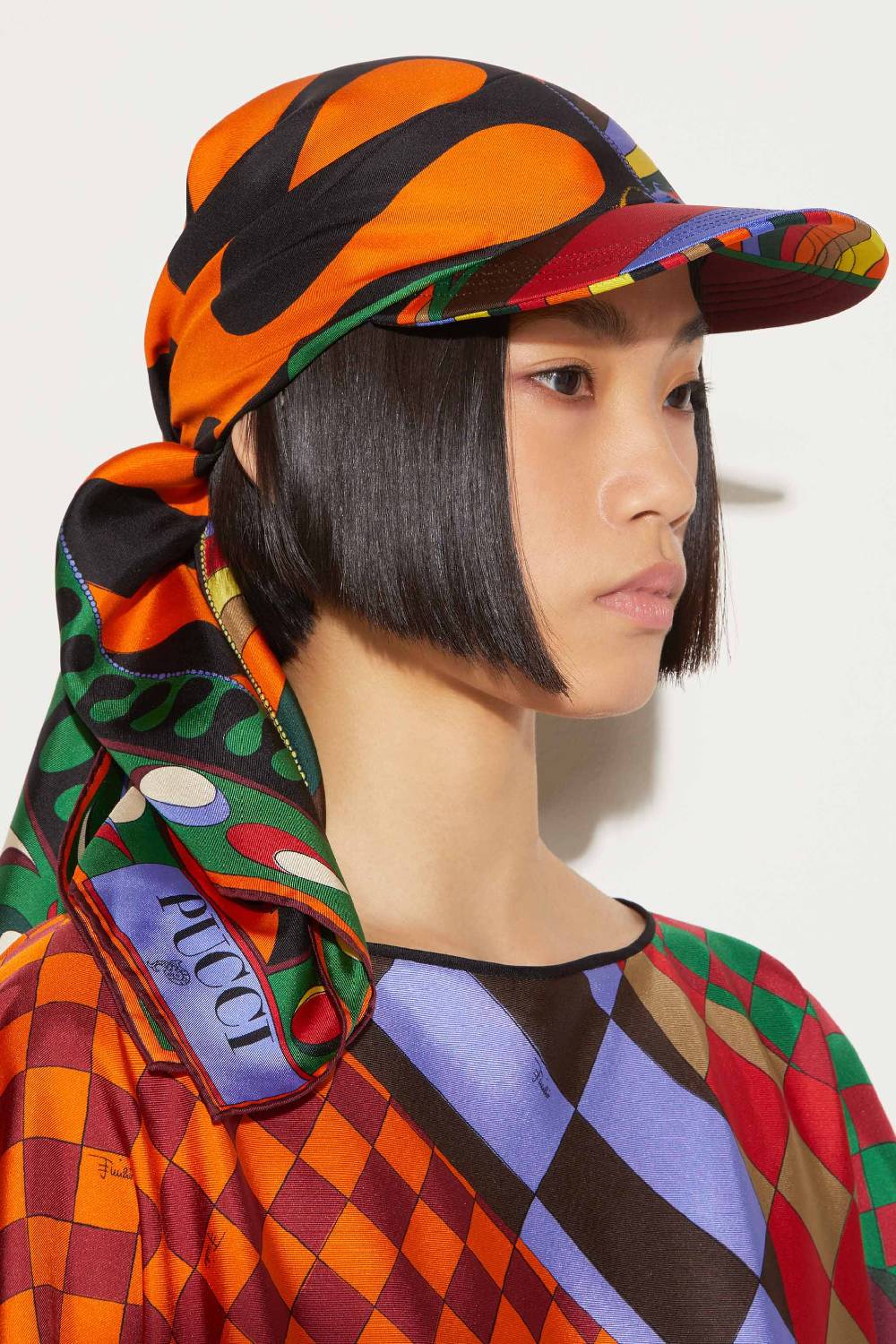 Pucci Cappello In Seta Con Stampe Iride E Leocorno