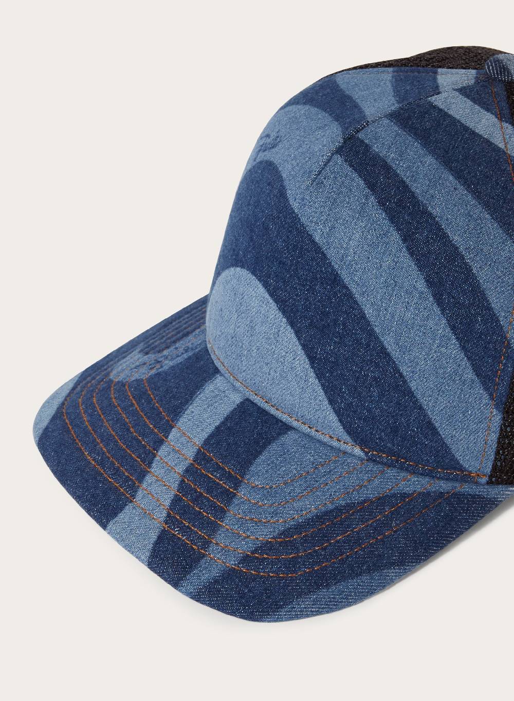 Pucci Cappello Trucker In Denim Con Stampa Marmo