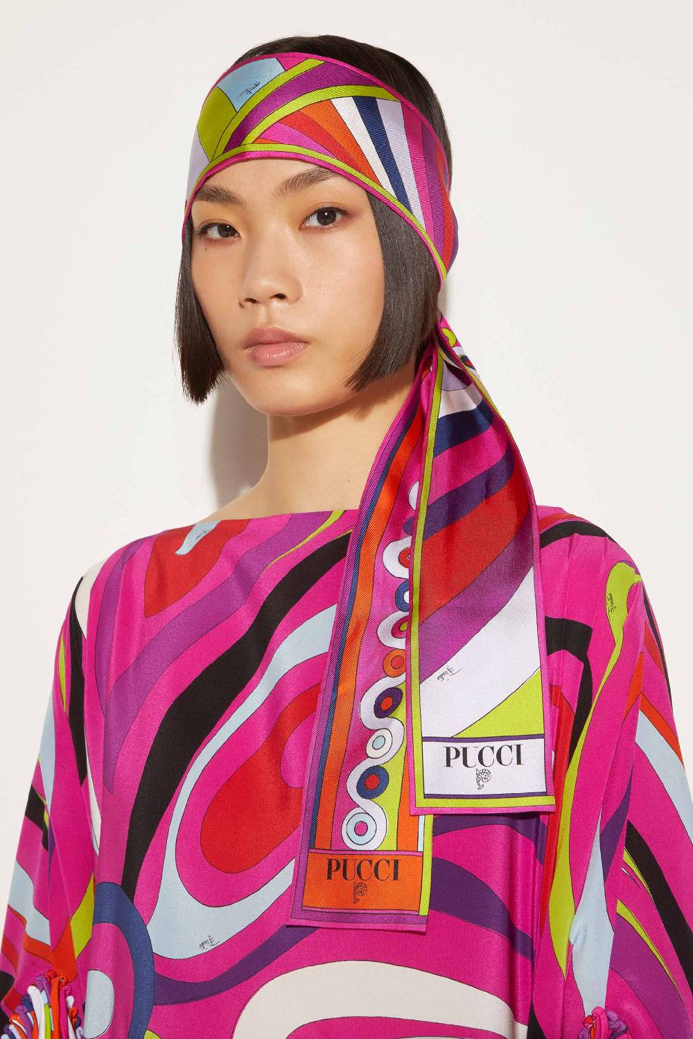 Pucci Foulard In Seta Con Stampa Iride