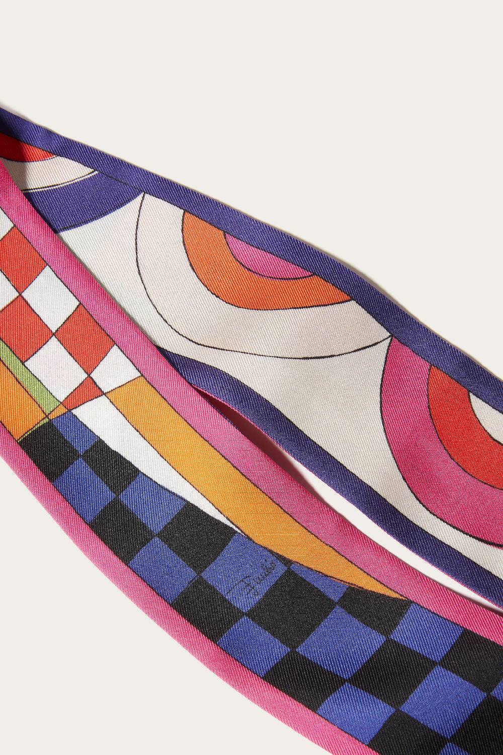 Pucci Foulard In Seta Con Stampe Giardino E Onde