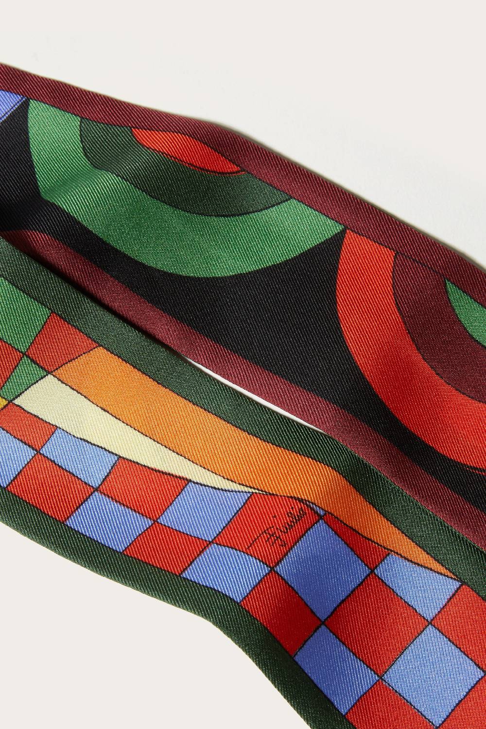 Pucci Foulard In Seta Con Stampe Giardino E Onde