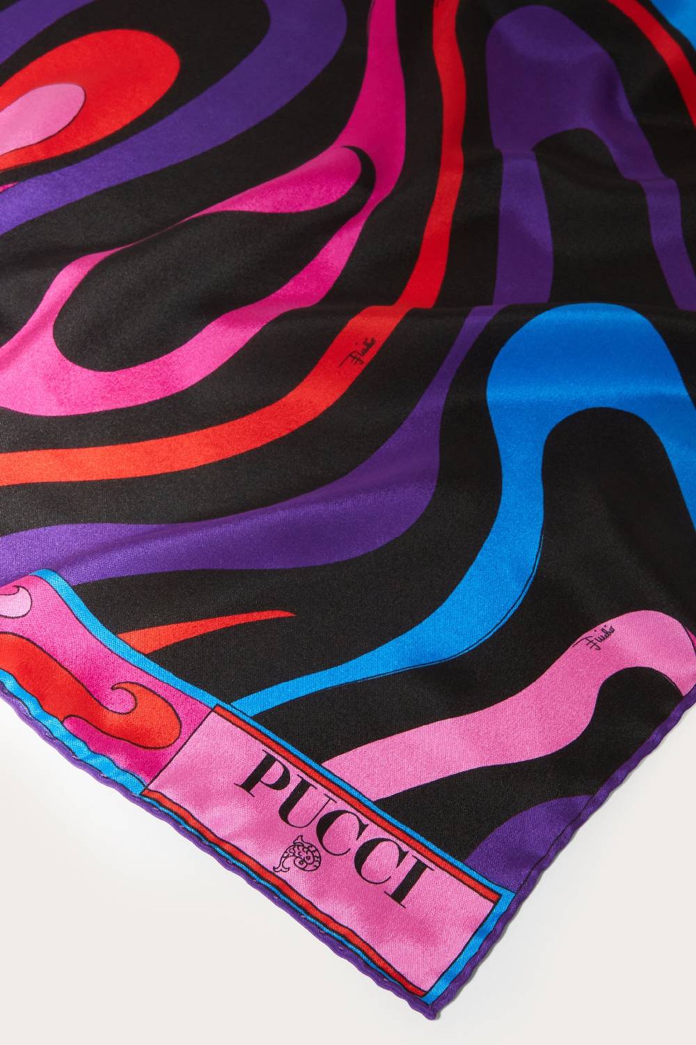 Pucci Hijab In Seta Con Stampa Marmo