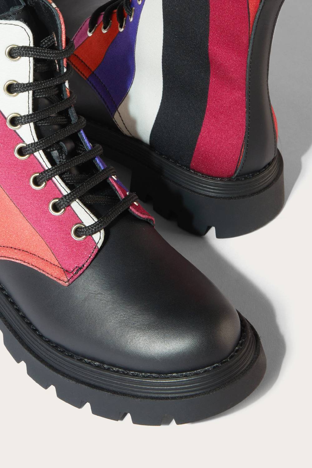 Pucci Iride-Print Boots